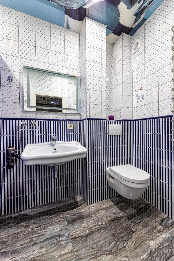 2 - Bedroom Apartments Galicia Lviv Bagian luar foto