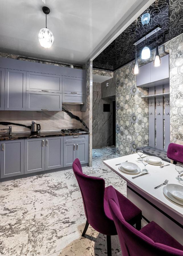 2 - Bedroom Apartments Galicia Lviv Bagian luar foto