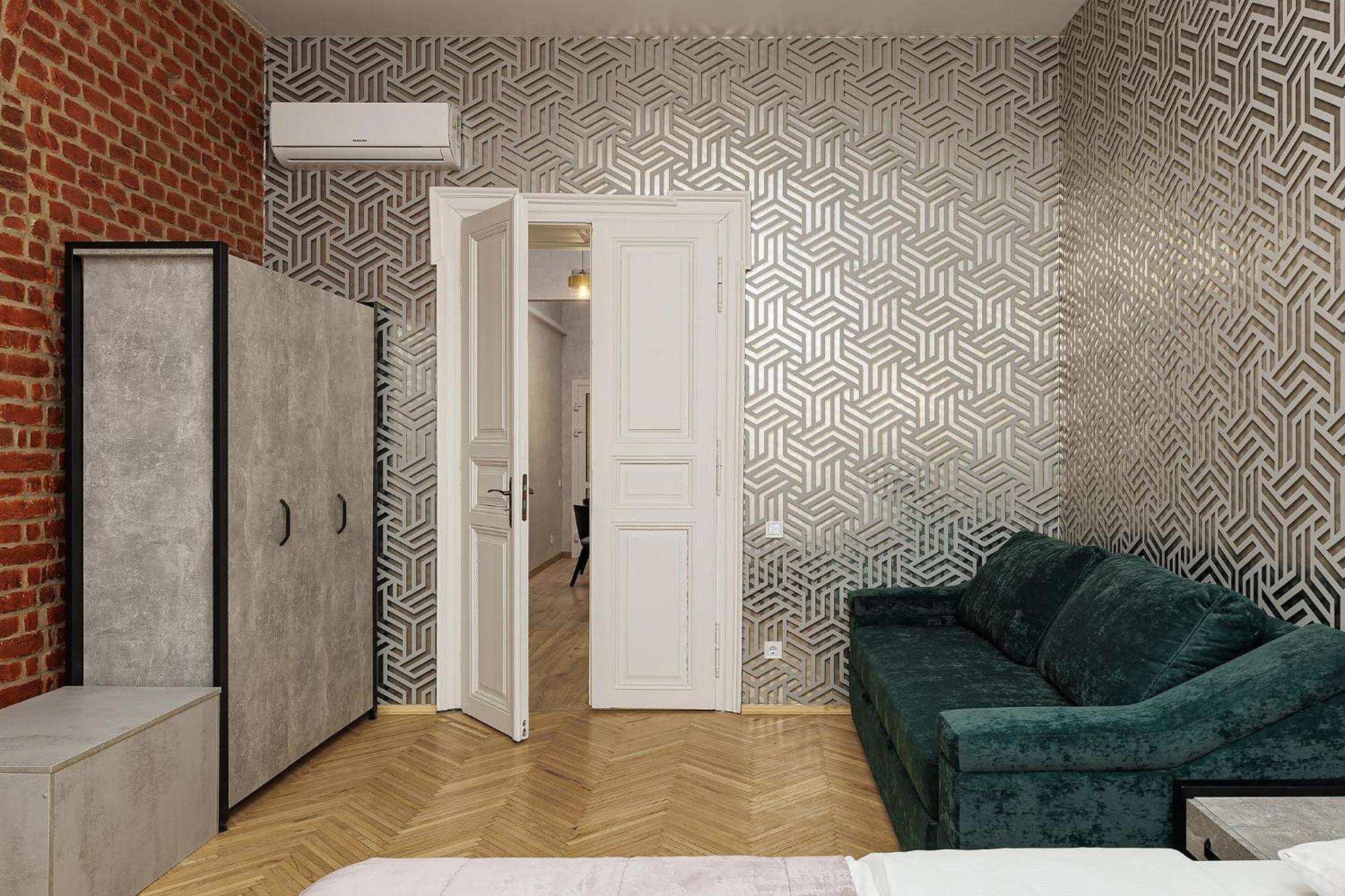 2 - Bedroom Apartments Galicia Lviv Bagian luar foto